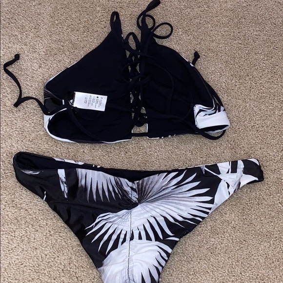 Lspace Set - Picture 3 of 3